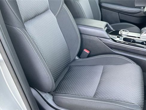 Used 2025 Mitsubishi Outlander ES image 25