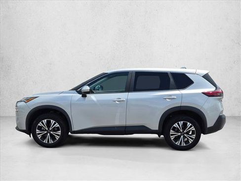 Used 2023 Nissan Rogue SV FWD image 9