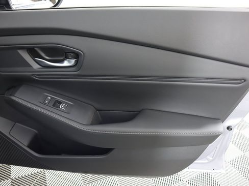 Used 2023 Honda Accord Sport image 23