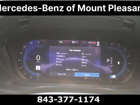 Used 2025 Volvo XC60 B5 Plus w/ Protection Package Premier image 27