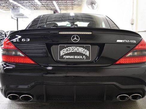Used 2012 Mercedes-Benz SL 63 AMG image 24