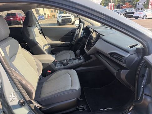 Used 2024 Subaru Crosstrek 2.0i Premium AWD/4WD image 40