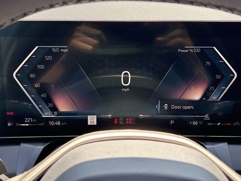 Used 2025 BMW X3 xDrive30i w/ Convenience Package image 21