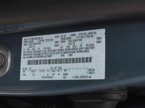 Used 2024 Lincoln Corsair FWD w/ Equipment Group 101A image 31
