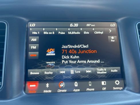 Used 2019 Dodge Charger Scat Pack w/ Plus Group RWD image 12