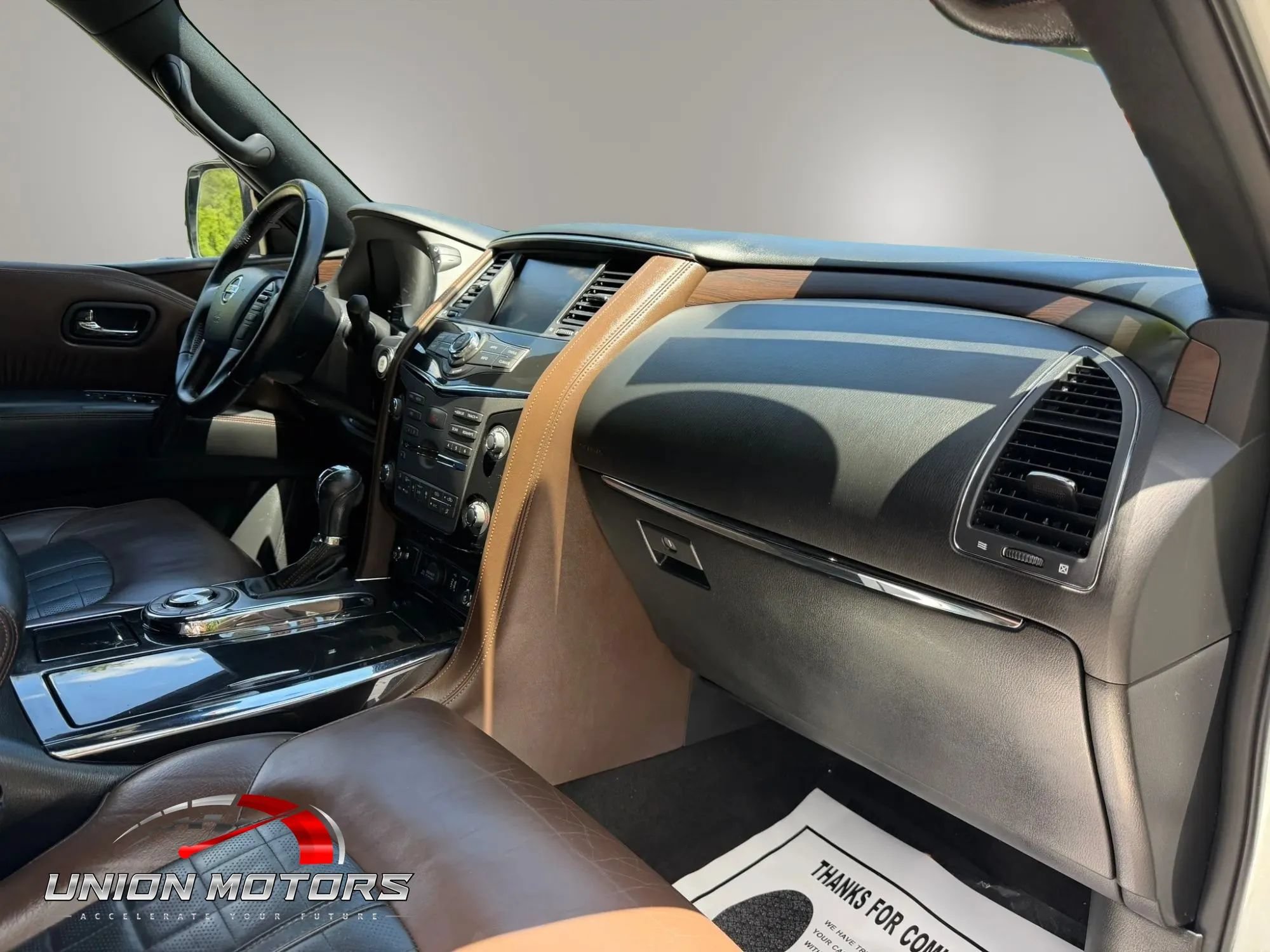Used 2020 Nissan Armada Platinum w/ Platinum Reserve Package RWD image 18