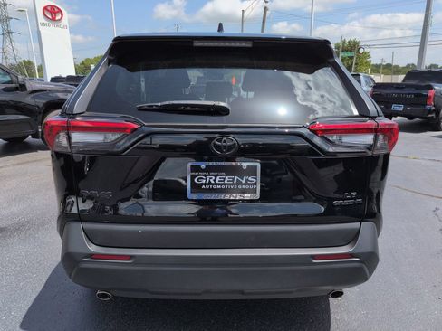 Certified 2025 Toyota RAV4 LE FWD image 4