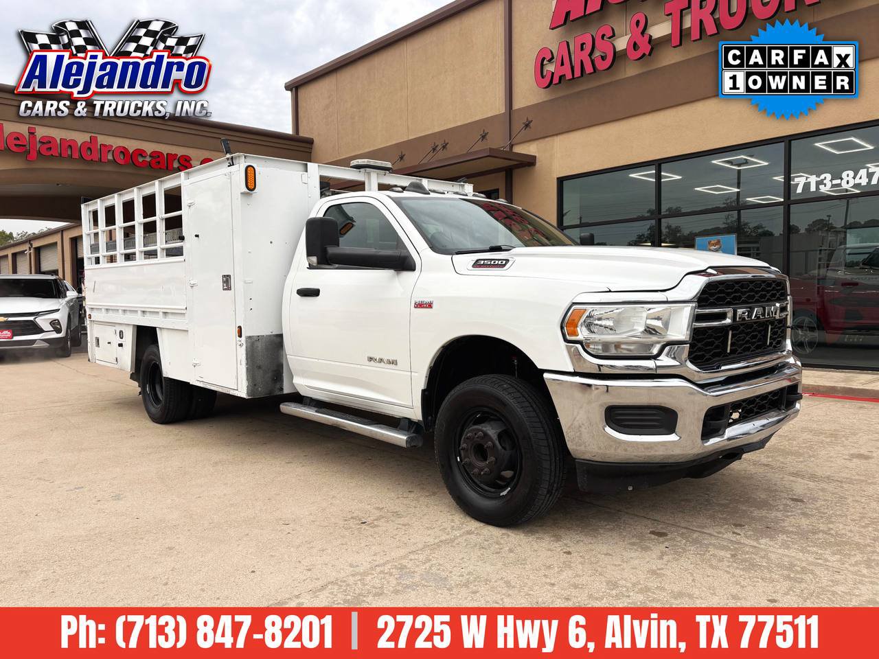 Used 2020 RAM 3500 Tradesman w/ Chrome Appearance Group RWD image 1