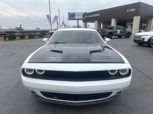 Used 2018 Dodge Challenger R/T Plus image 13