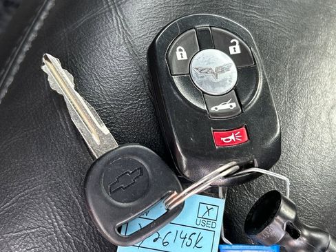 Used 2006 Chevrolet Corvette Base w/ Preferred Equipment Group image 31