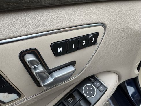 Used 2015 Mercedes-Benz E 350 Sedan image 12