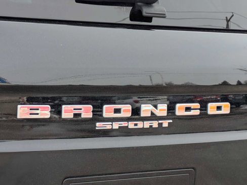 Used 2022 Ford Bronco Sport Outer Banks w/ Tech Package image 12