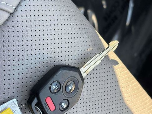 Used 2017 Subaru Forester 2.5i Limited w/ Popular Package #2 image 26