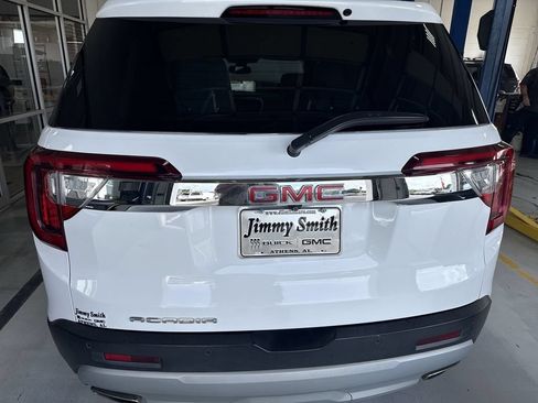 Certified 2022 GMC Acadia SLT FWD image 33