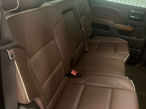 Used 2016 Chevrolet Silverado 1500 High Country w/ High Country Premium Package image 23