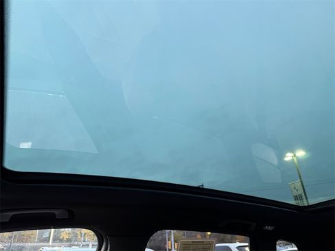 Used 2025 BMW X3 xDrive30i w/ M Sport Package image 32