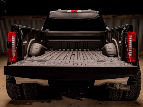 Used 2023 Ford F350 XLT w/ 360-Degree Camera Package image 9