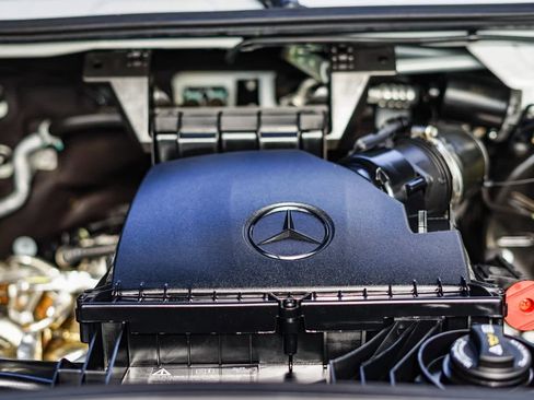 Used 2023 Mercedes-Benz Sprinter 2500 image 27