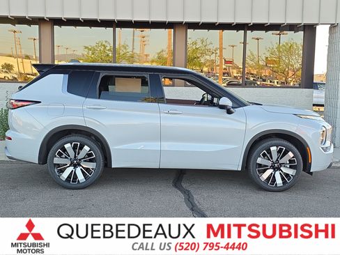 New 2026 Mitsubishi Outlander SEL FWD image 10