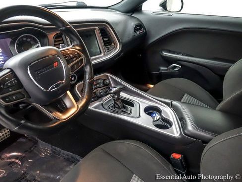 Used 2020 Dodge Challenger R/T Scat Pack w/ Dynamics Package image 13