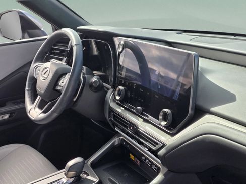 Certified 2024 Lexus TX 350 AWD w/ Captains Chair Package image 31