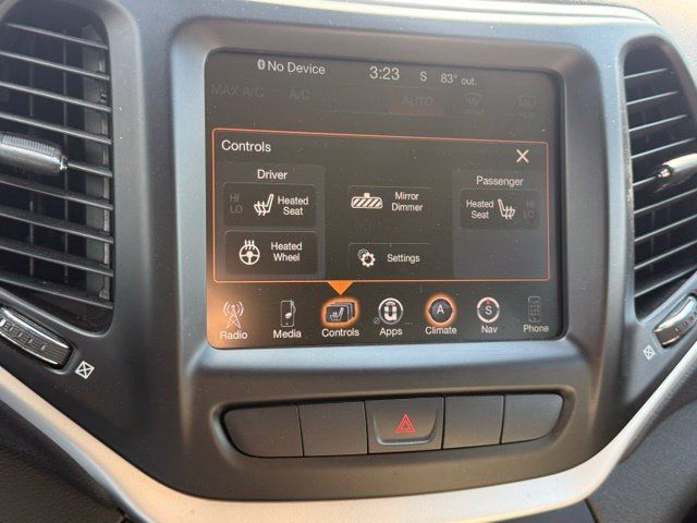 Used 2015 Jeep Cherokee Limited w/ Trailer Tow Group FWD image 19