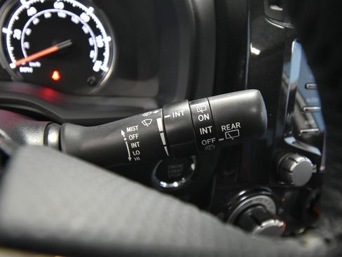 Used 2024 Toyota 4Runner TRD Off-Road Premium image 12