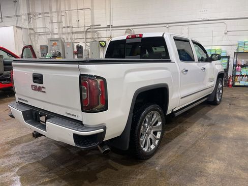 Used 2017 GMC Sierra 1500 Denali w/ Denali Ultimate Package image 4