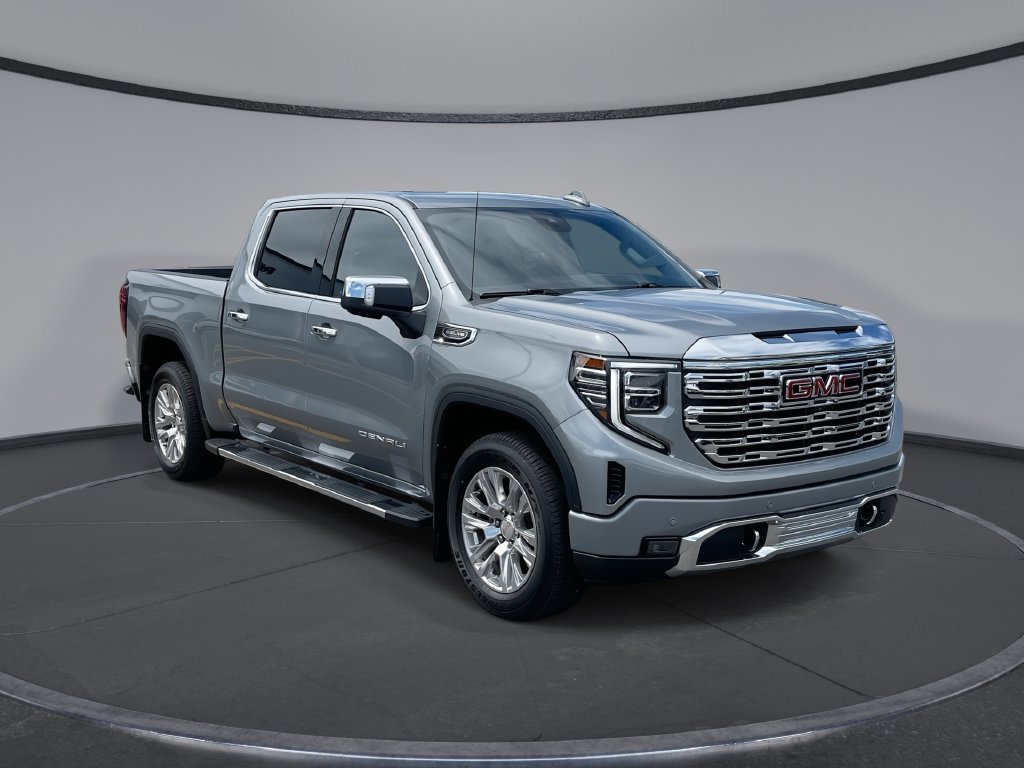 Used 2023 GMC Sierra 1500 Denali AWD/4WD image 1