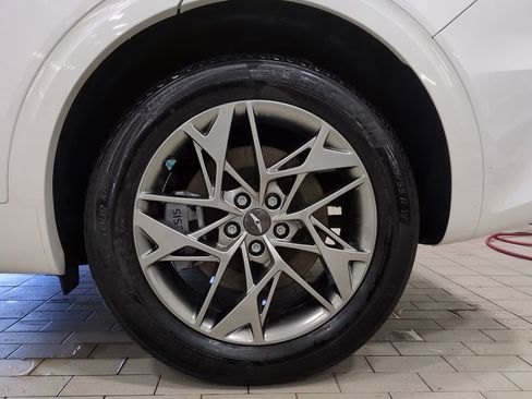 Used 2024 Genesis GV70 2.5T image 20