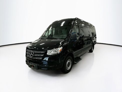 New 2025 Mercedes-Benz Sprinter 3500 image 3