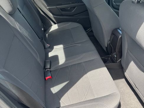 Used 2014 Ford Fiesta SE FWD image 11
