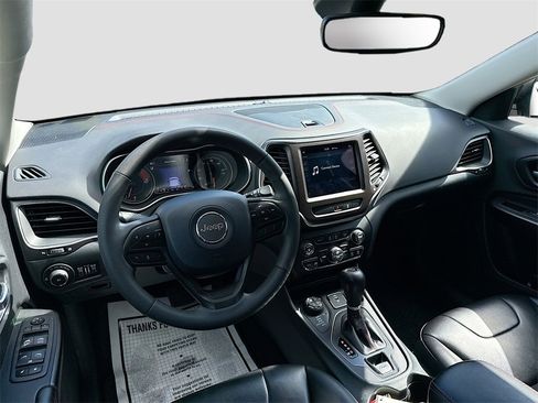 Used 2022 Jeep Cherokee Trailhawk w/ Trailer Tow Group image 24