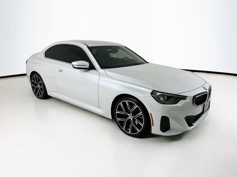 Used 2022 BMW 230i Coupe w/ Premium Package 2 RWD image 1