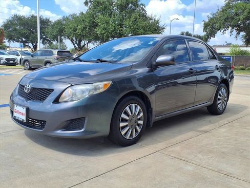 Used 2010 Toyota Corolla LE image 20