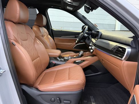 Used 2024 Kia Telluride SX Prestige X-Pro image 5