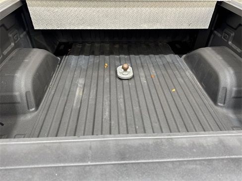 Used 2024 Chevrolet Silverado 1500 LTZ image 26