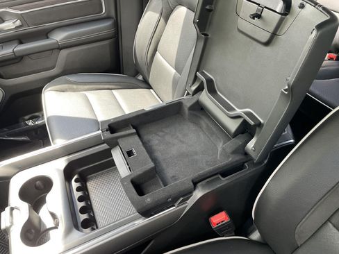 New 2026 RAM 1500 Laramie w/ Night Edition AWD/4WD image 33