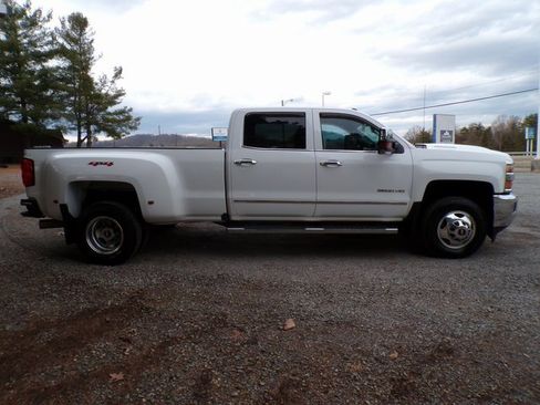 Used 2018 Chevrolet Silverado 3500 LTZ w/ Duramax Plus Package image 5