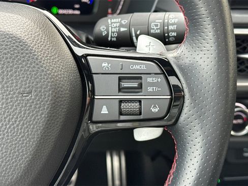 Certified 2025 Acura ADX A-Spec image 30