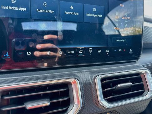 Used 2025 Ford Mustang Premium RWD image 15