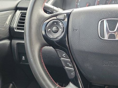 Used 2017 Honda Accord Sport Special Edition image 18