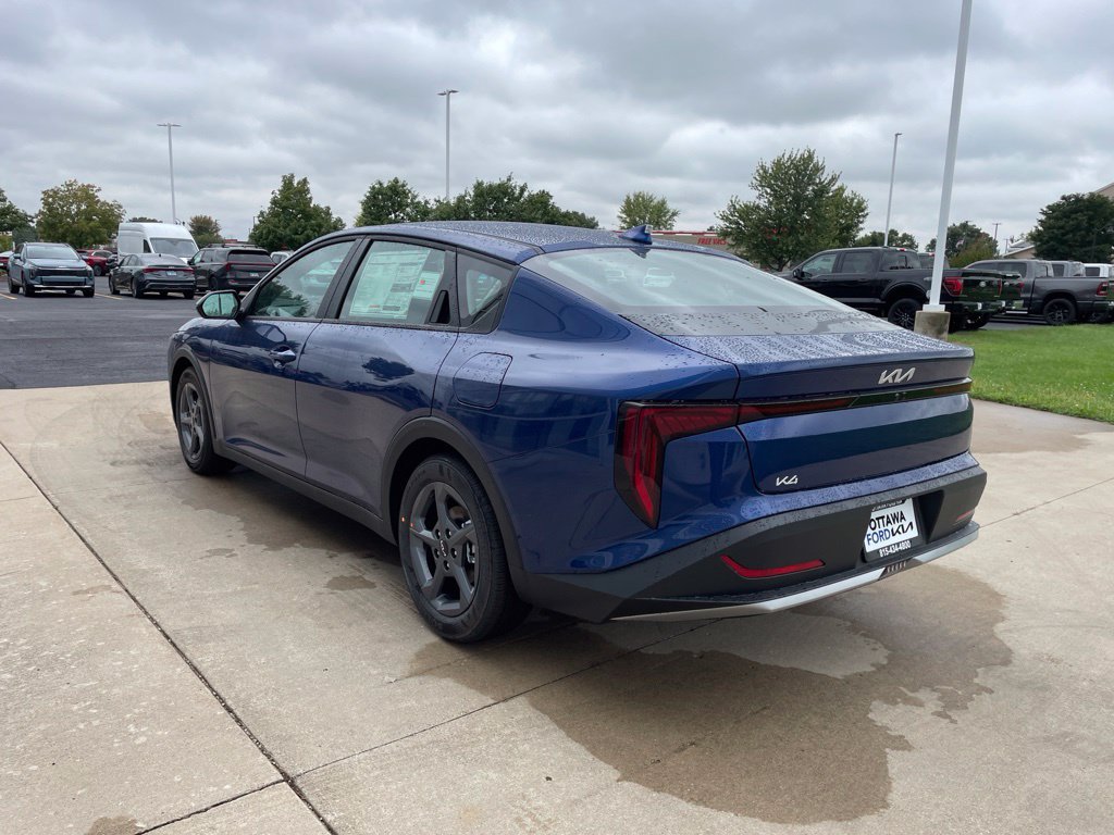 New 2026 Kia K4 FWD image 7