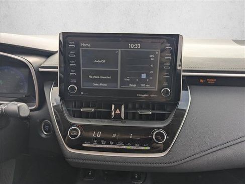 Used 2020 Toyota Corolla XLE image 11