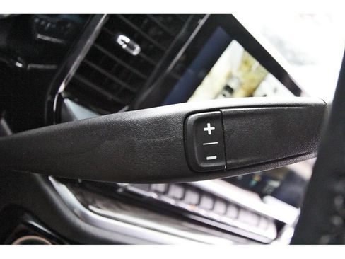 Used 2025 Chevrolet Silverado 2500 LTZ w/ LTZ Convenience Package AWD/4WD image 23