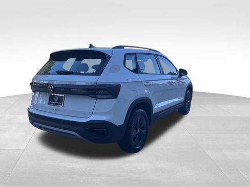 New 2026 Volkswagen Taos S image 5