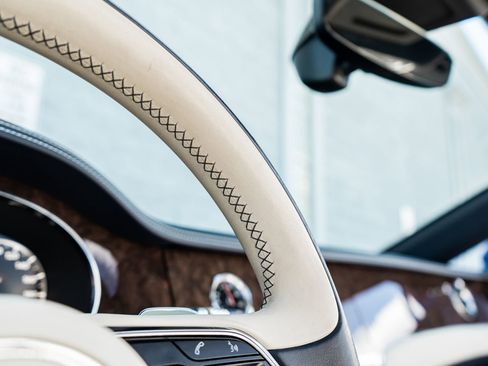 Used 2020 Bentley Continental GT AWD/4WD image 32
