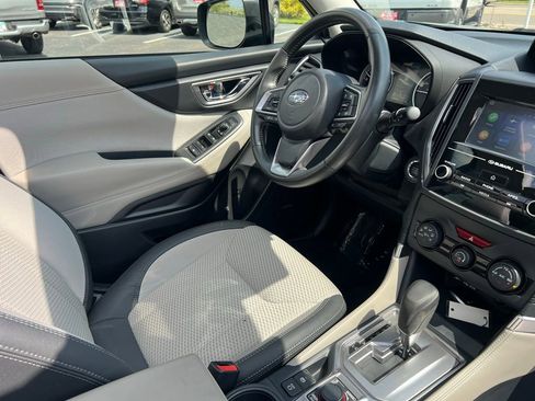 Used 2024 Subaru Forester Premium AWD/4WD image 33