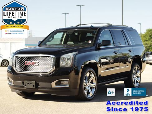 Used 2015 GMC Yukon Denali w/ Premium Package AWD/4WD image 3