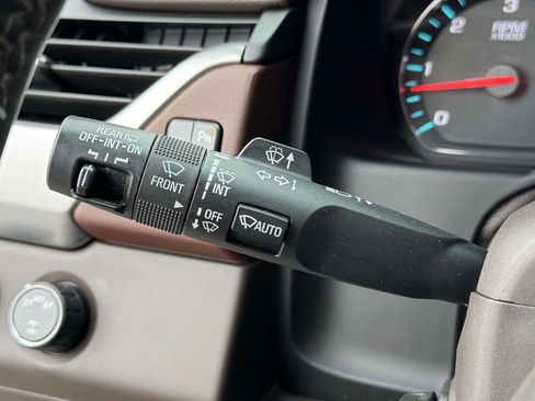 Used 2017 Chevrolet Tahoe Premier image 23